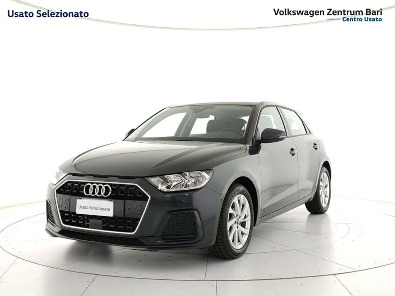 Photo 1 : Audi A1 2022 Essence