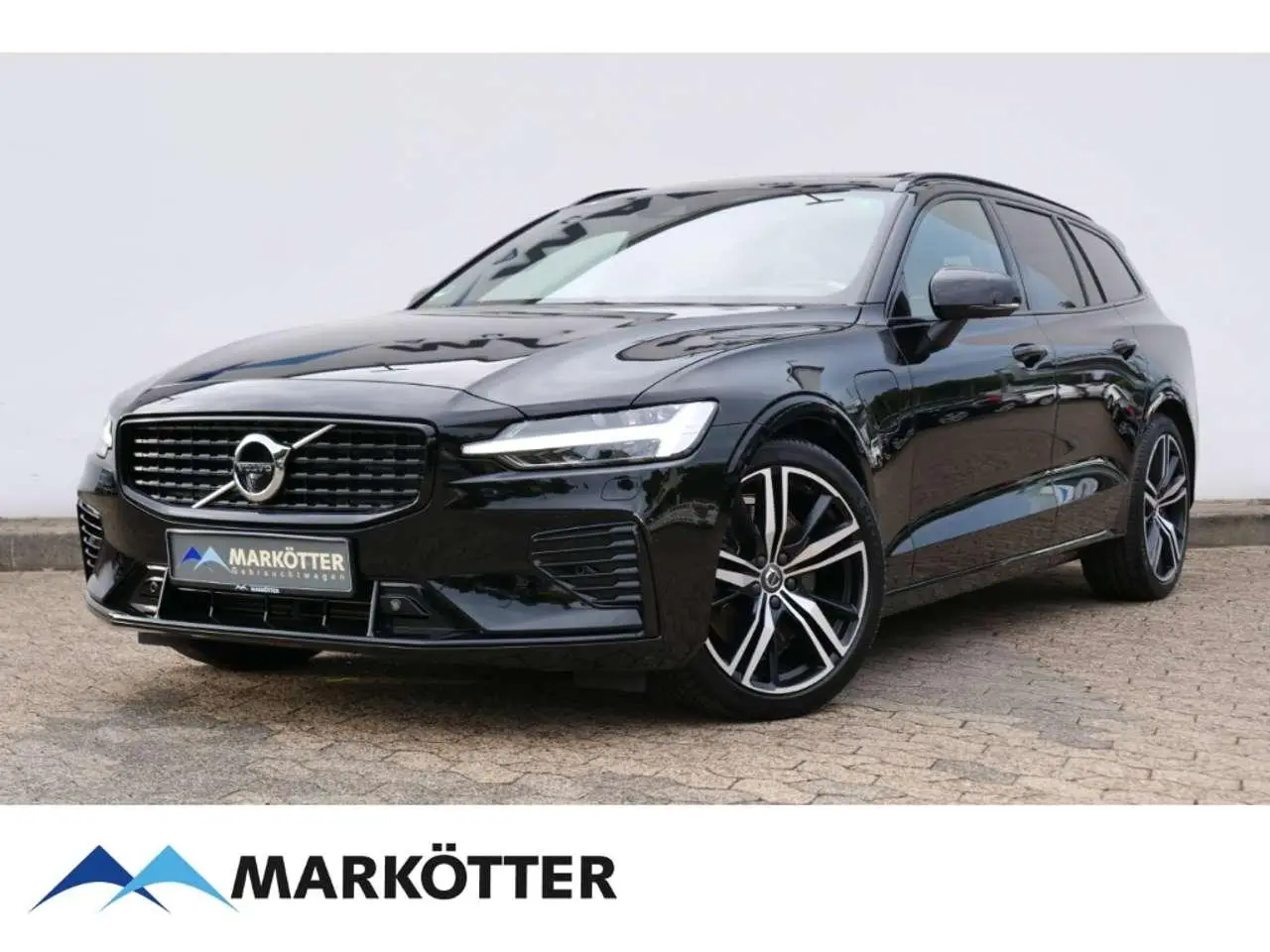 Photo 1 : Volvo V60 2021 Hybride