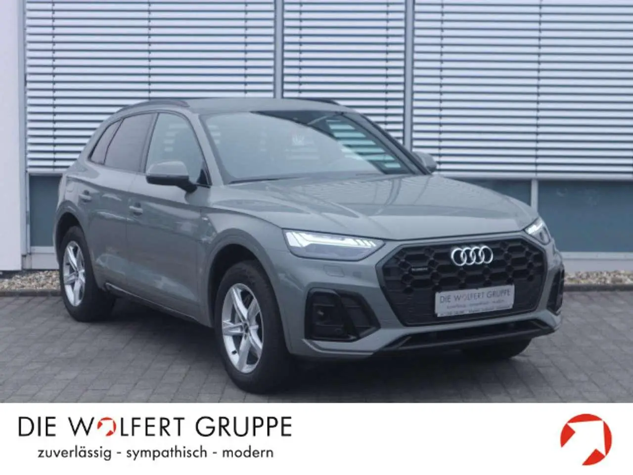 Photo 1 : Audi Q5 2021 Diesel