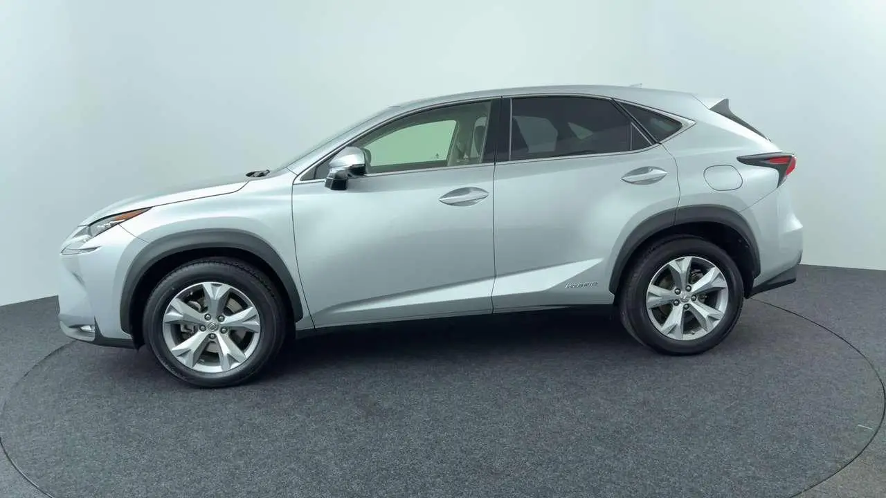 Photo 1 : Lexus Nx 2016 Hybride