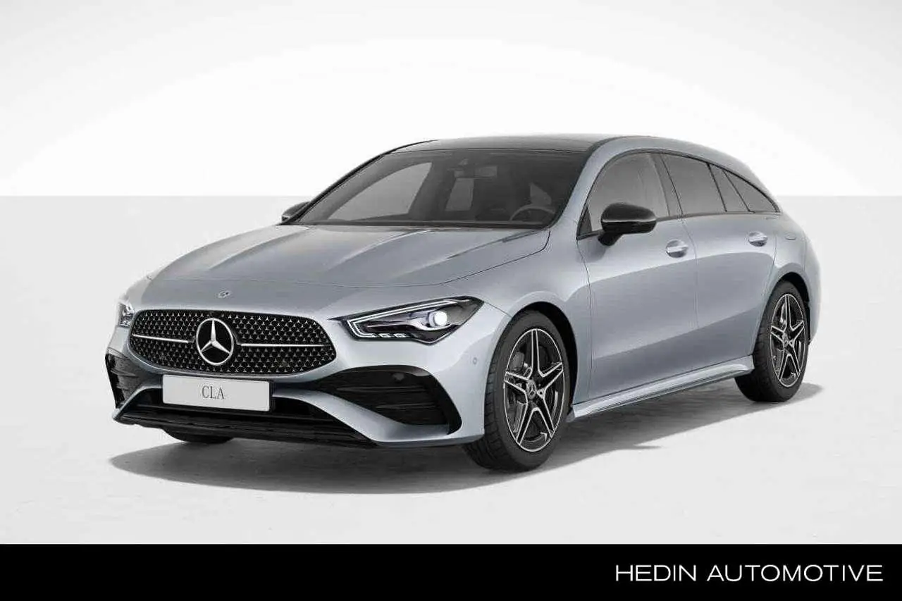 Photo 1 : Mercedes-benz Classe Cla 2024 Essence