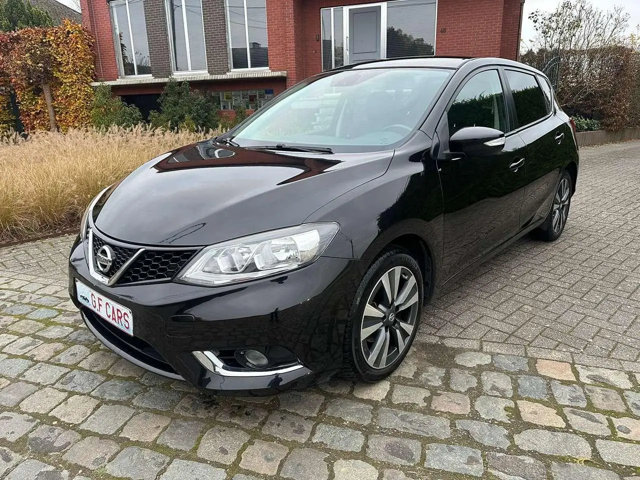 Photo 1 : Nissan Pulsar 2016 Petrol