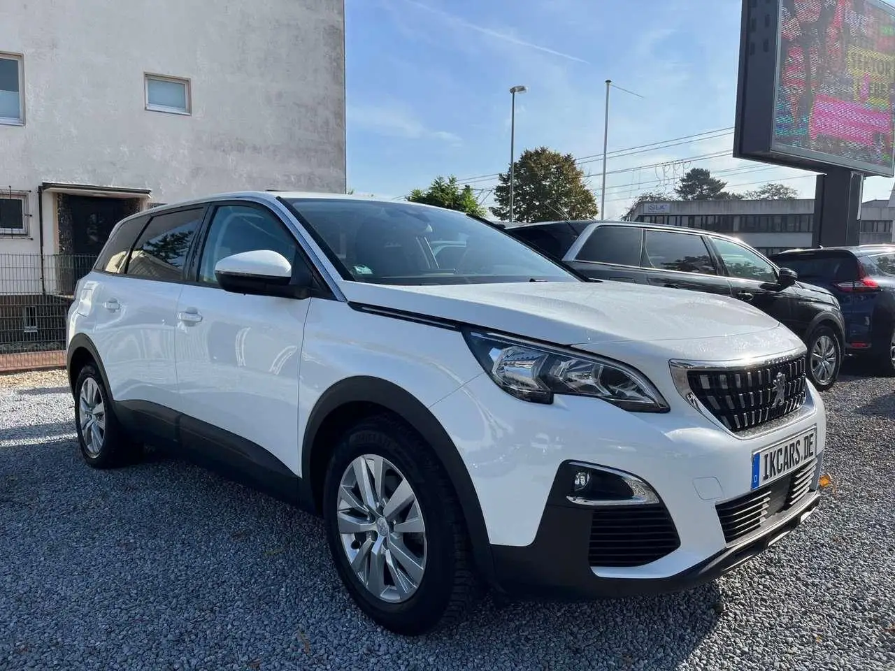 Photo 1 : Peugeot 5008 2020 Diesel