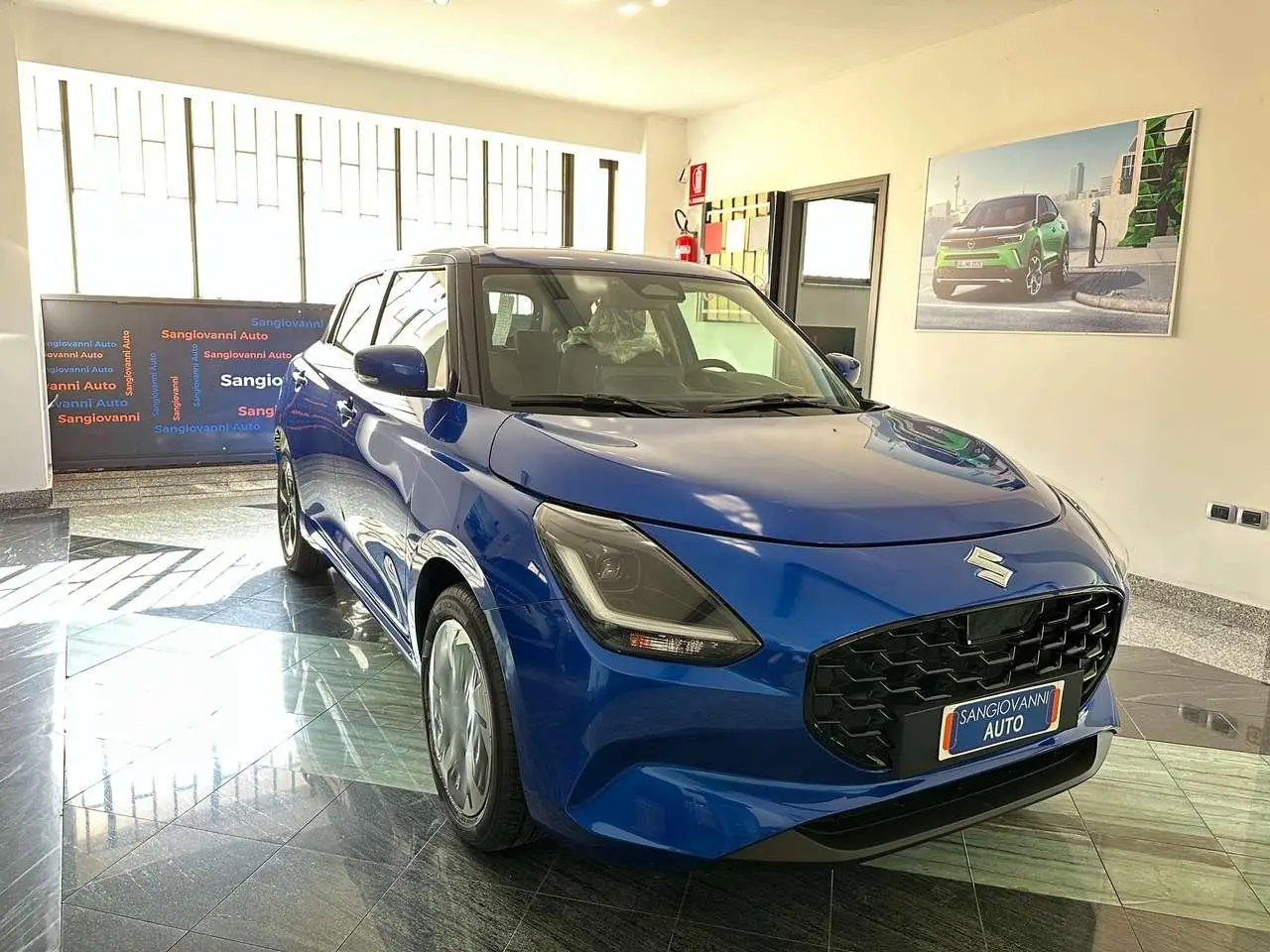 Photo 1 : Suzuki Swift 2024 Hybride