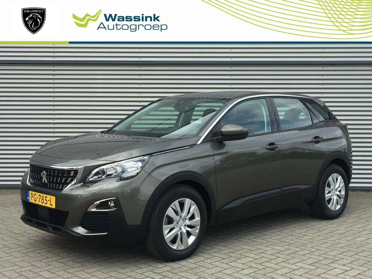 Photo 1 : Peugeot 3008 2017 Petrol