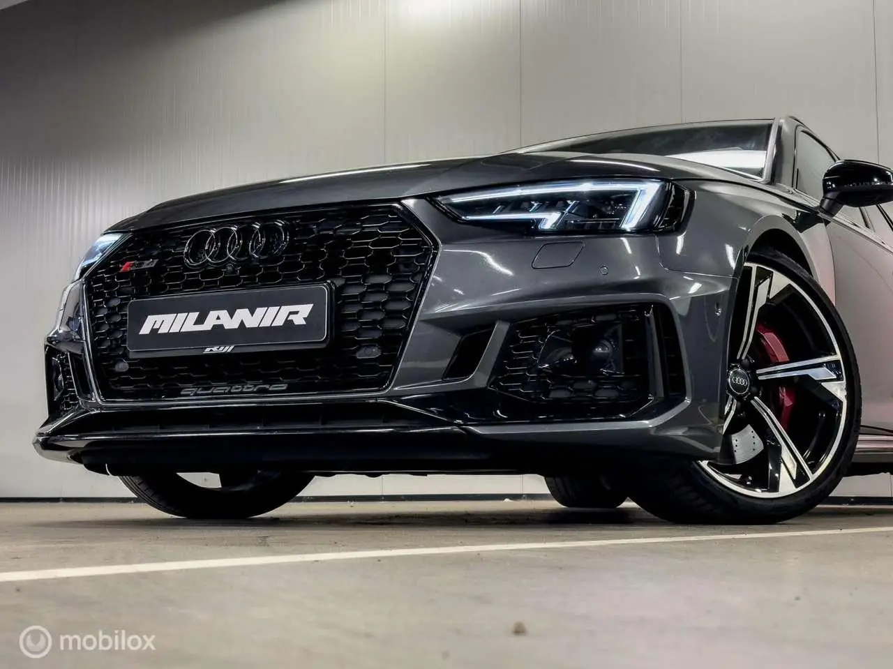 Photo 1 : Audi Rs4 2019 Essence