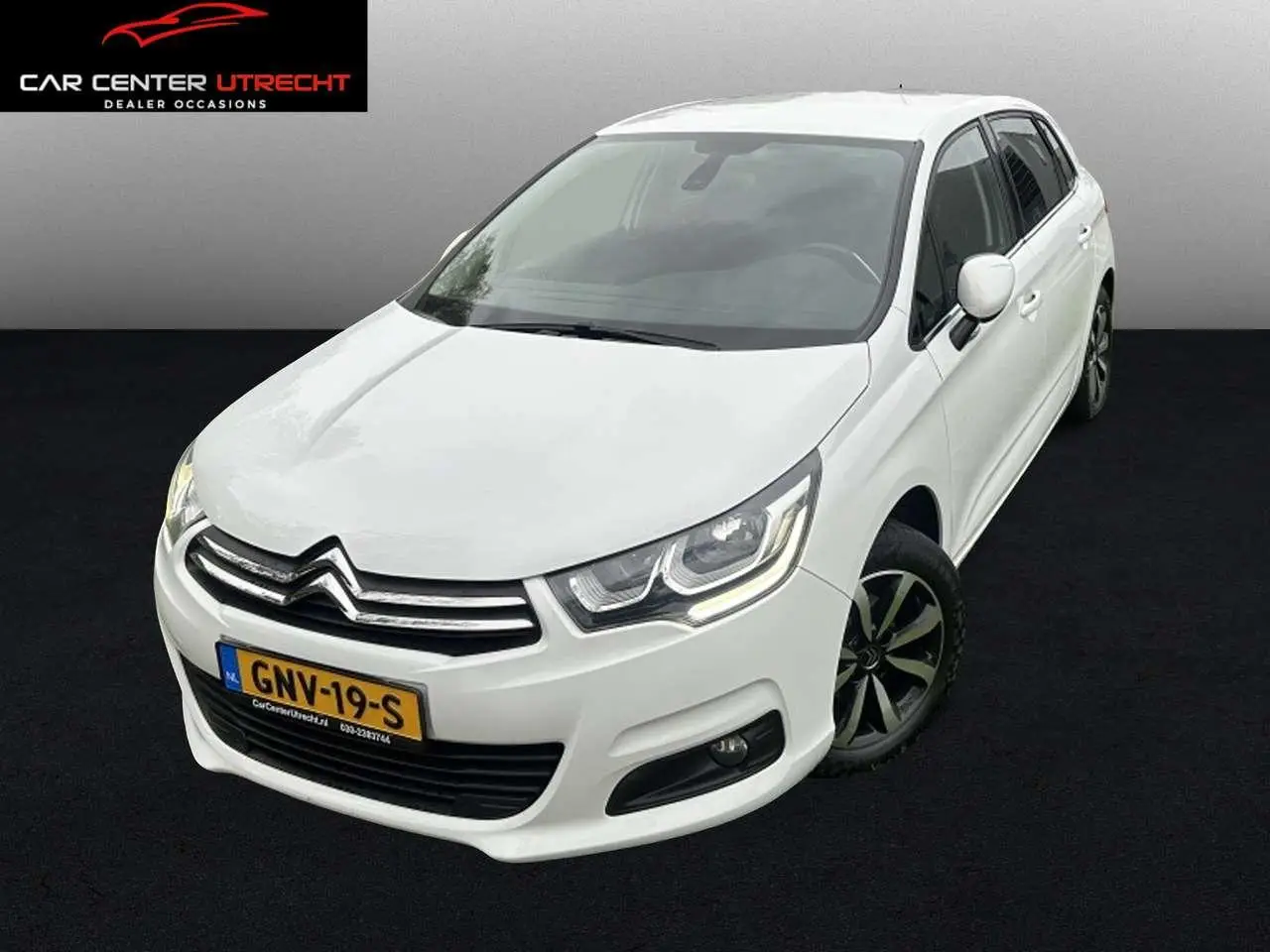 Photo 1 : Citroen C4 2018 Petrol