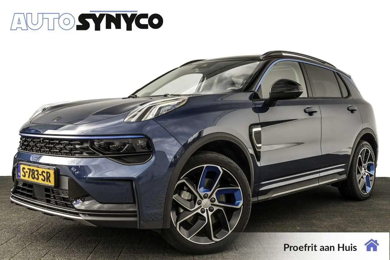 Photo 1 : Lynk & Co 01 2023 Hybrid