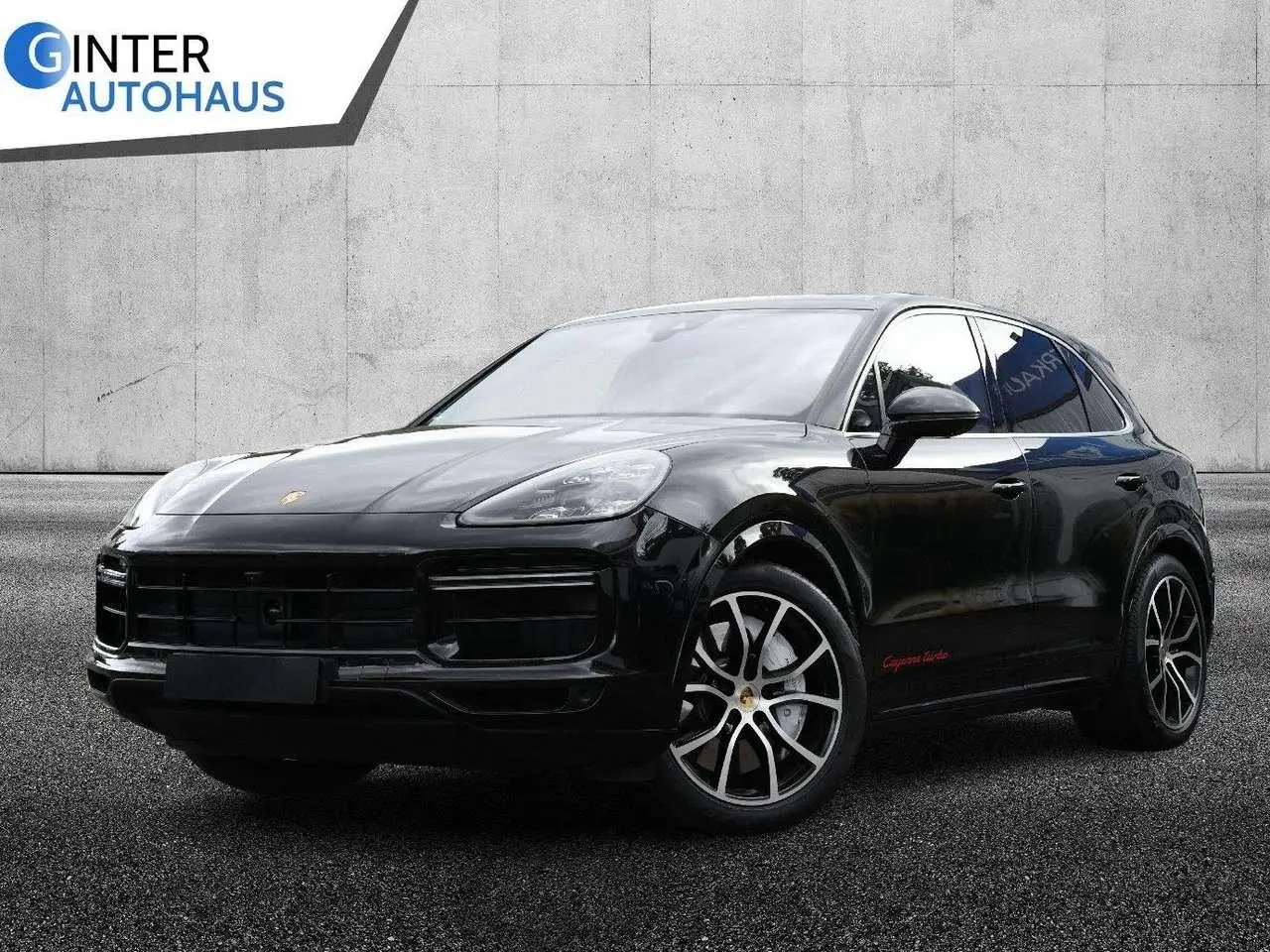 Photo 1 : Porsche Cayenne 2019 Essence