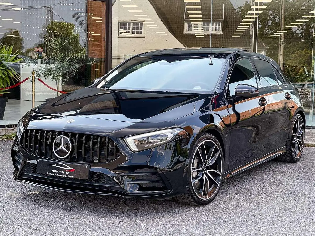 Photo 1 : Mercedes-benz Classe A 2020 Petrol