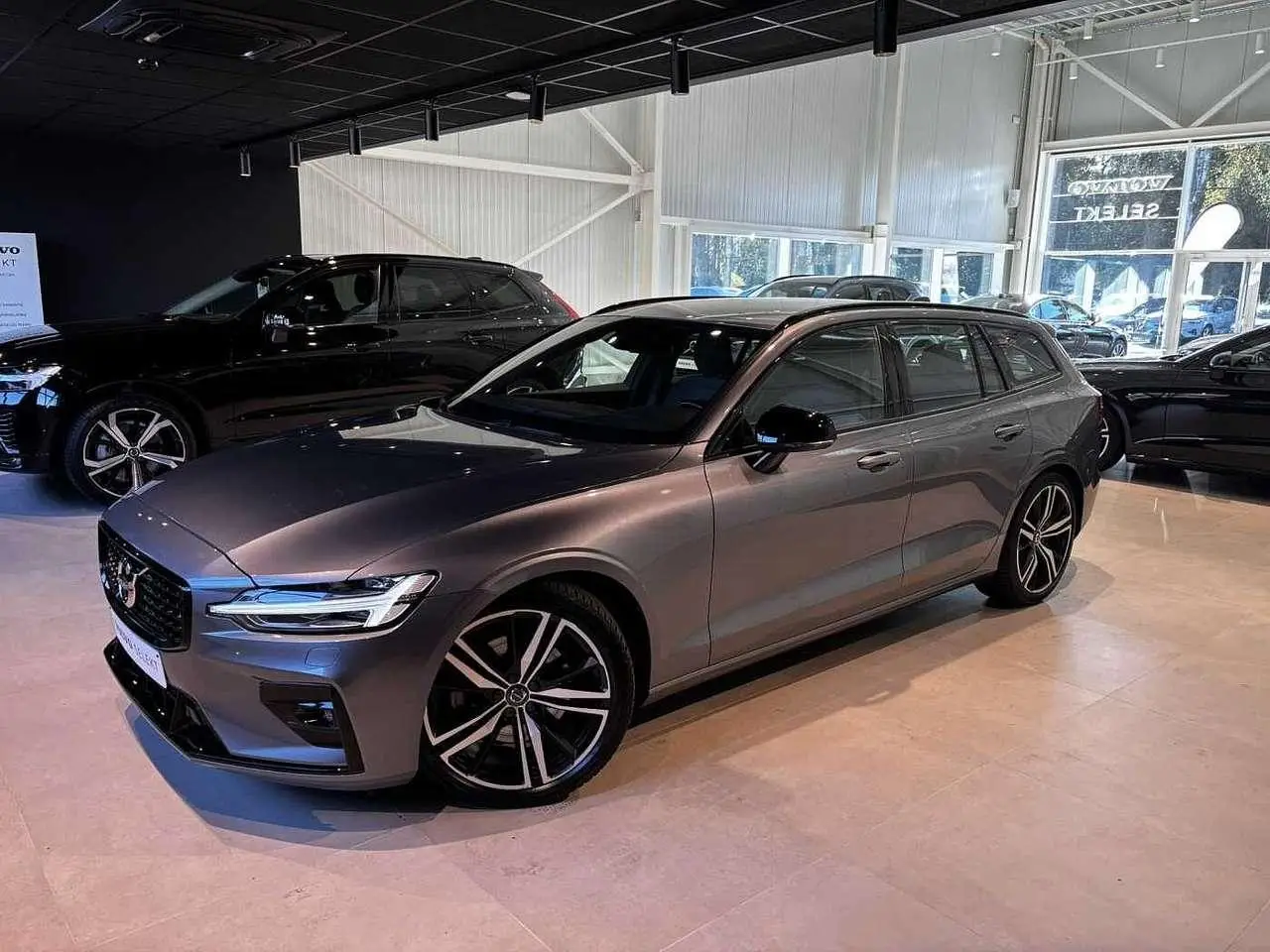 Photo 1 : Volvo V60 2021 Hybrid