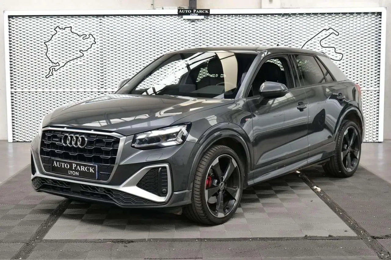 Photo 1 : Audi Q2 2021 Diesel