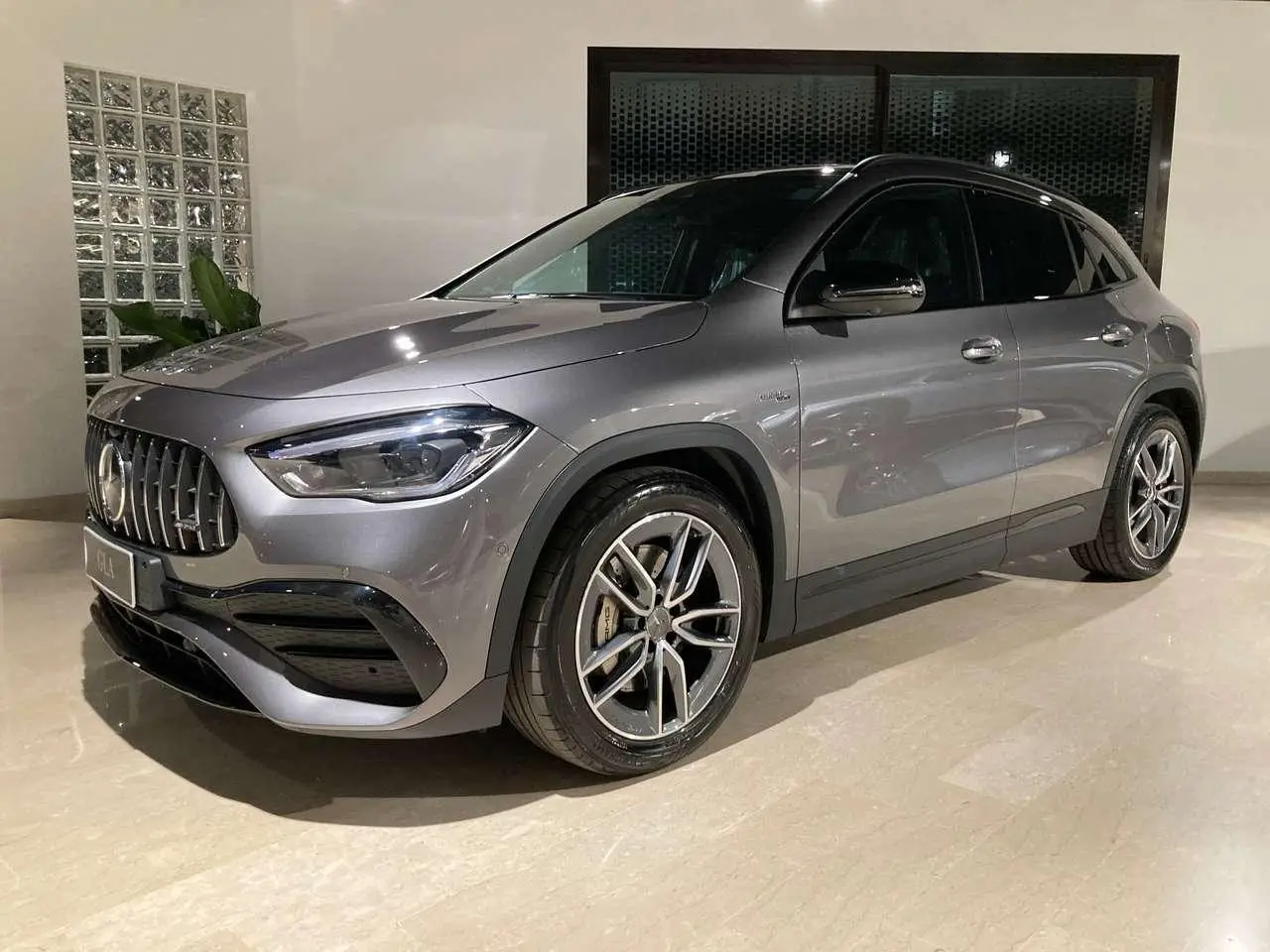 Photo 1 : Mercedes-benz Classe Gla 2022 Petrol