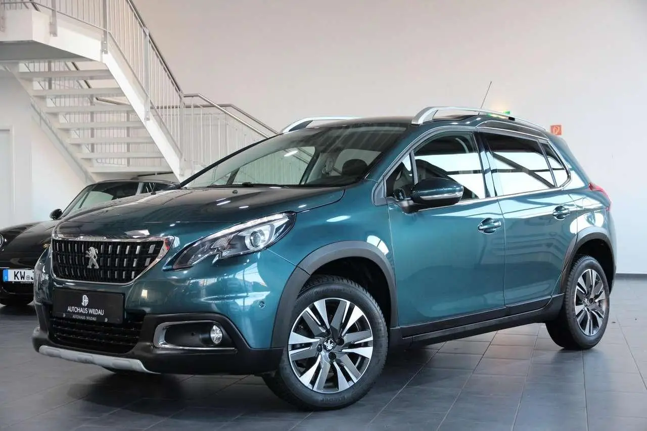 Photo 1 : Peugeot 2008 2016 Essence