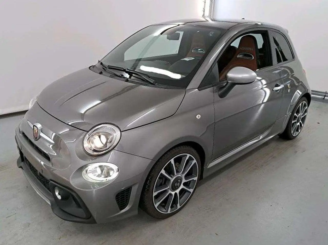 Photo 1 : Abarth 595 2021 Essence