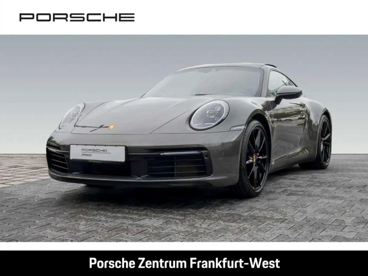 Photo 1 : Porsche 992 2023 Essence