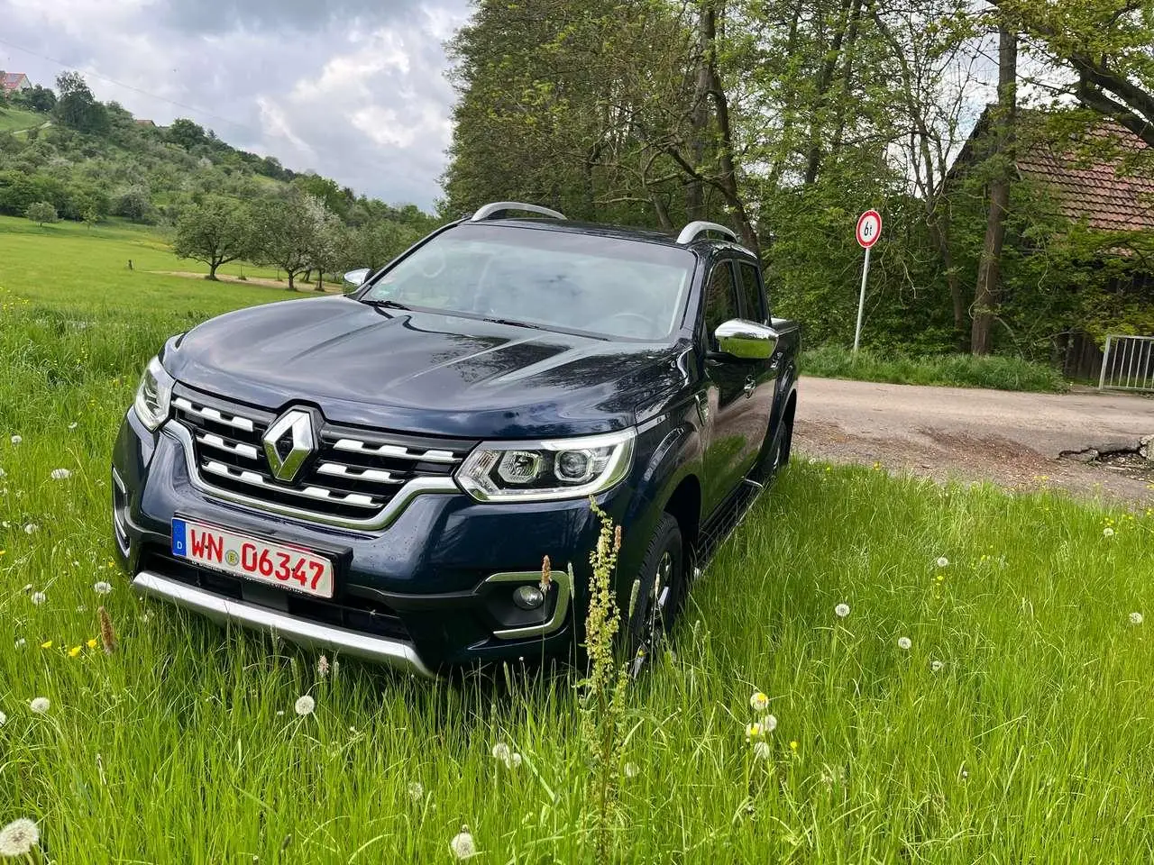 Photo 1 : Renault Alaskan 2021 Diesel