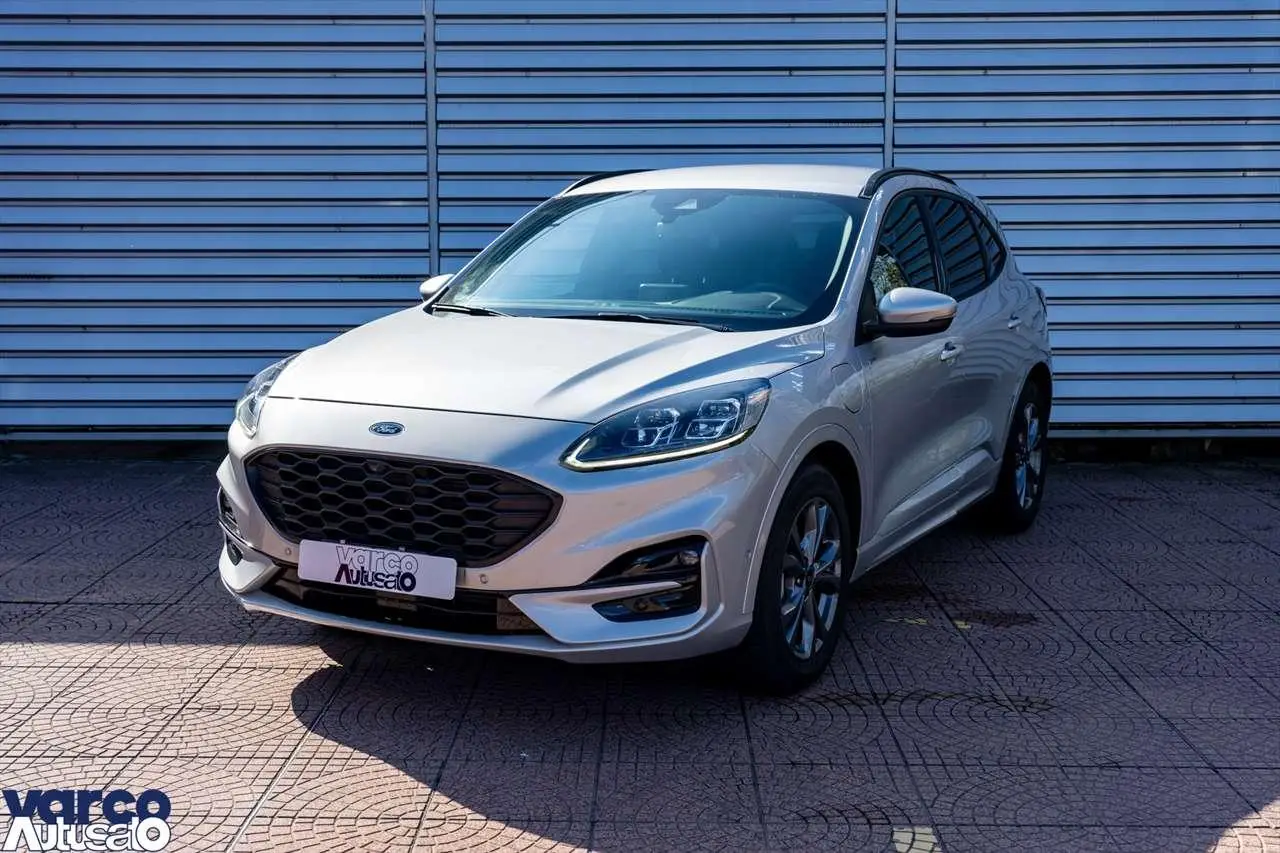 Photo 1 : Ford Kuga 2021 Hybride