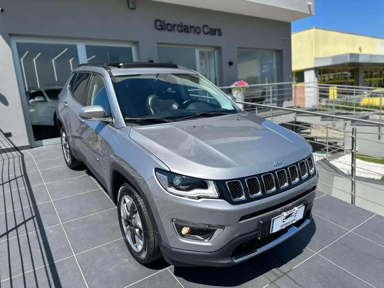 Photo 1 : Jeep Compass 2018 Diesel