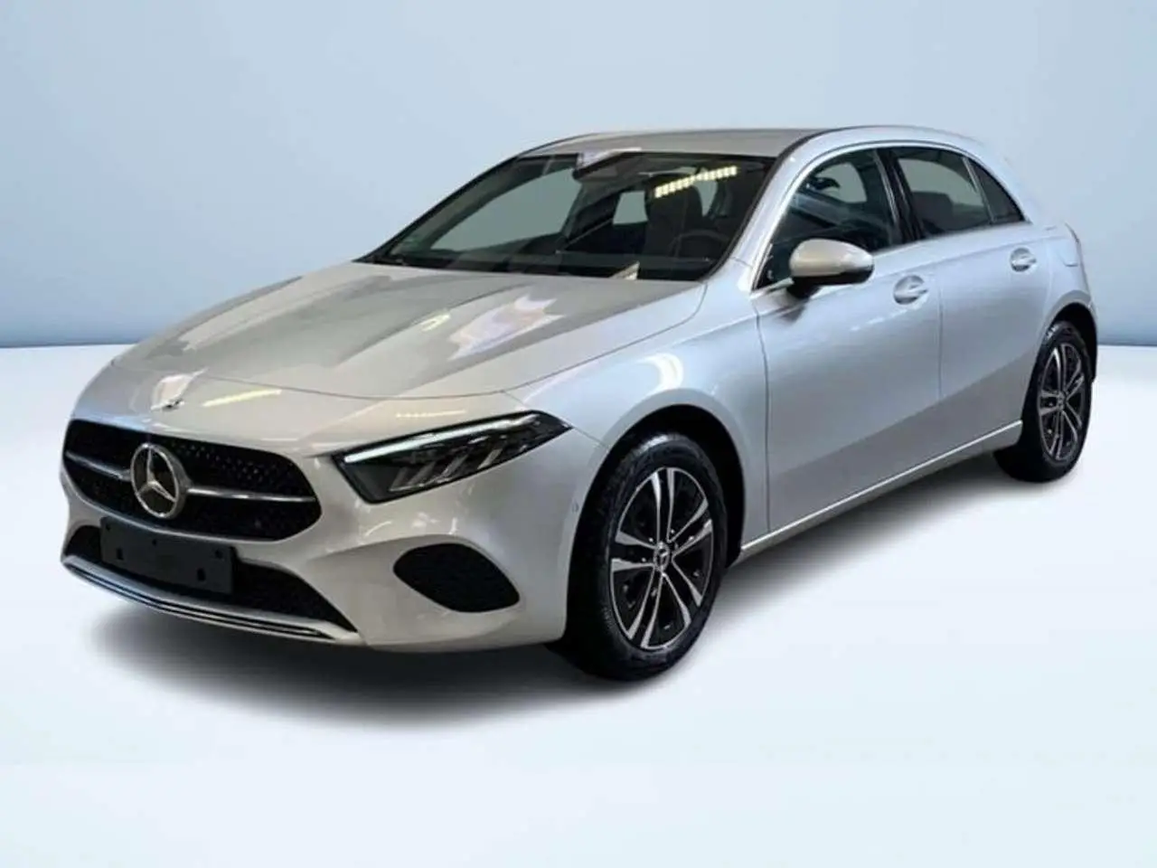 Photo 1 : Mercedes-benz Classe A 2024 Hybride