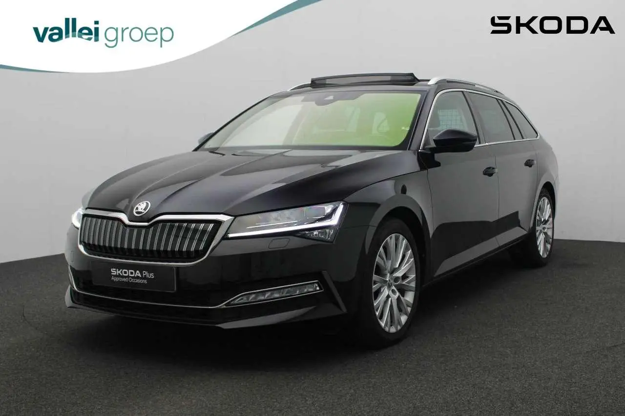 Photo 1 : Skoda Superb 2021 Hybride