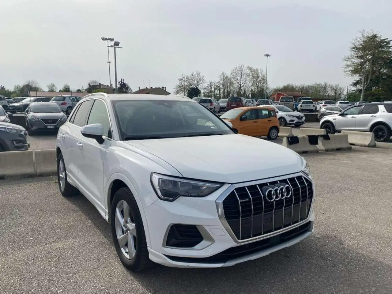 Photo 1 : Audi Q3 2019 Diesel