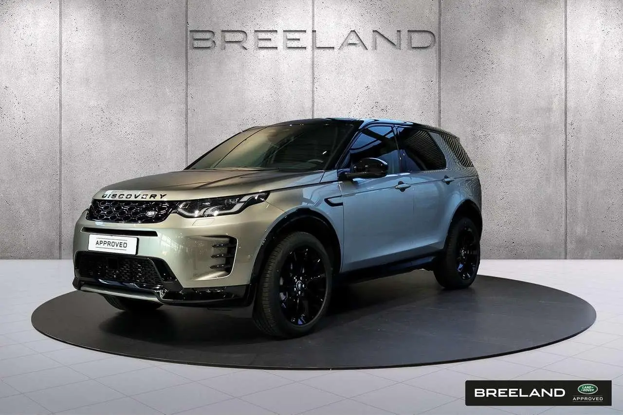 Photo 1 : Land Rover Discovery 2023 Hybrid