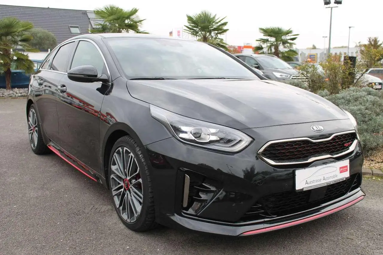 Photo 1 : Kia Proceed 2021 Petrol