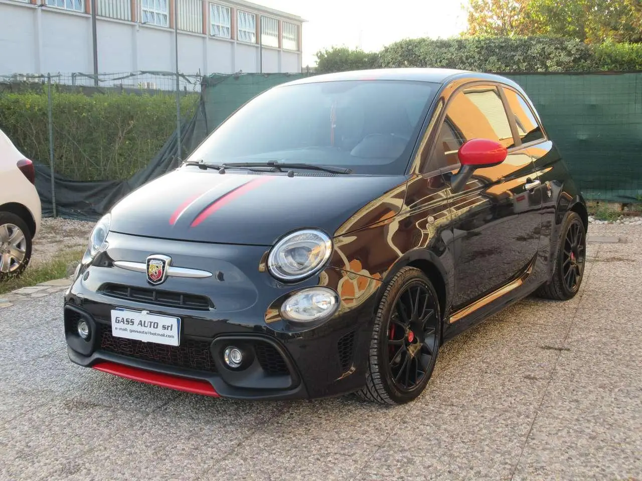 Photo 1 : Abarth 595 2018 Essence