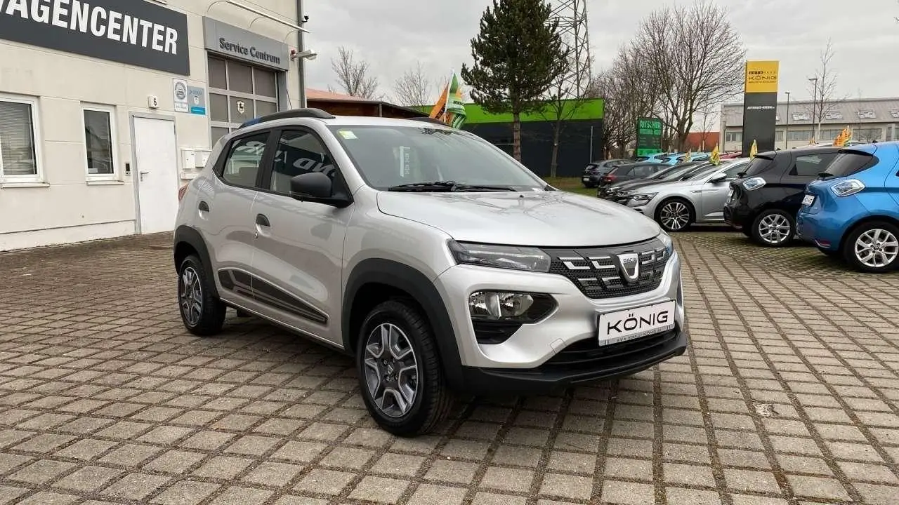 Photo 1 : Dacia Spring 2021 Electric