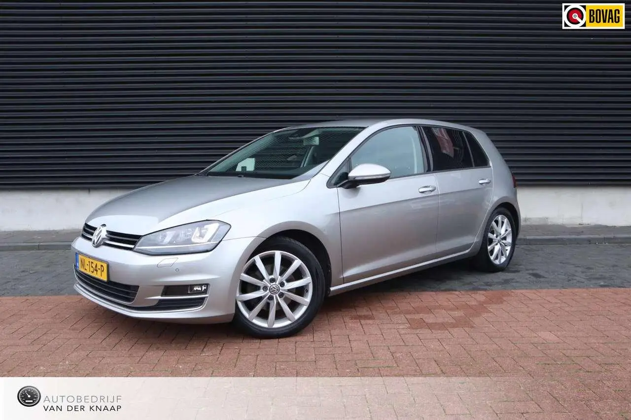 Photo 1 : Volkswagen Golf 2016 Diesel