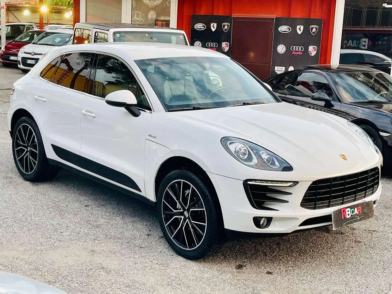 Photo 1 : Porsche Macan 2015 Diesel