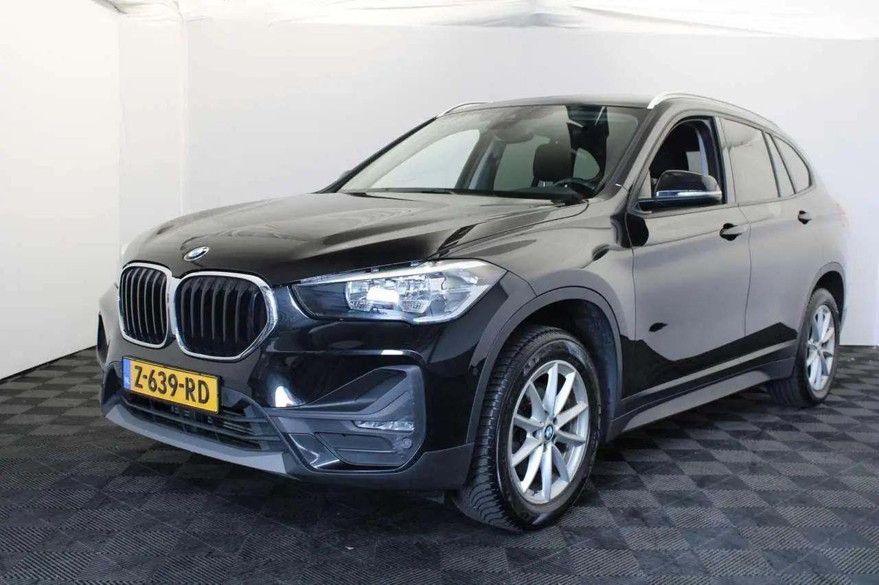 Photo 1 : Bmw X1 2022 Petrol