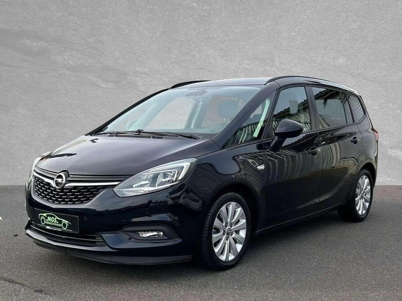 Photo 1 : Opel Zafira 2017 Essence