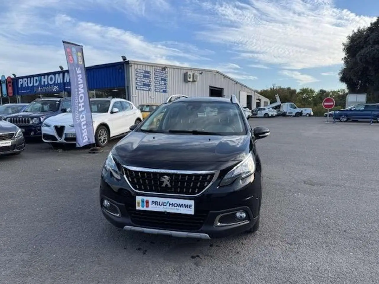 Photo 1 : Peugeot 2008 2018 Petrol