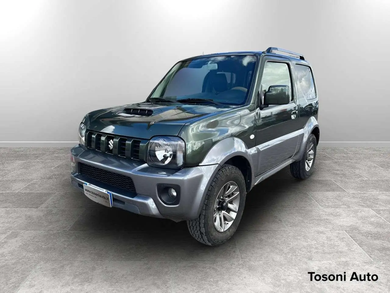 Photo 1 : Suzuki Jimny 2017 Petrol