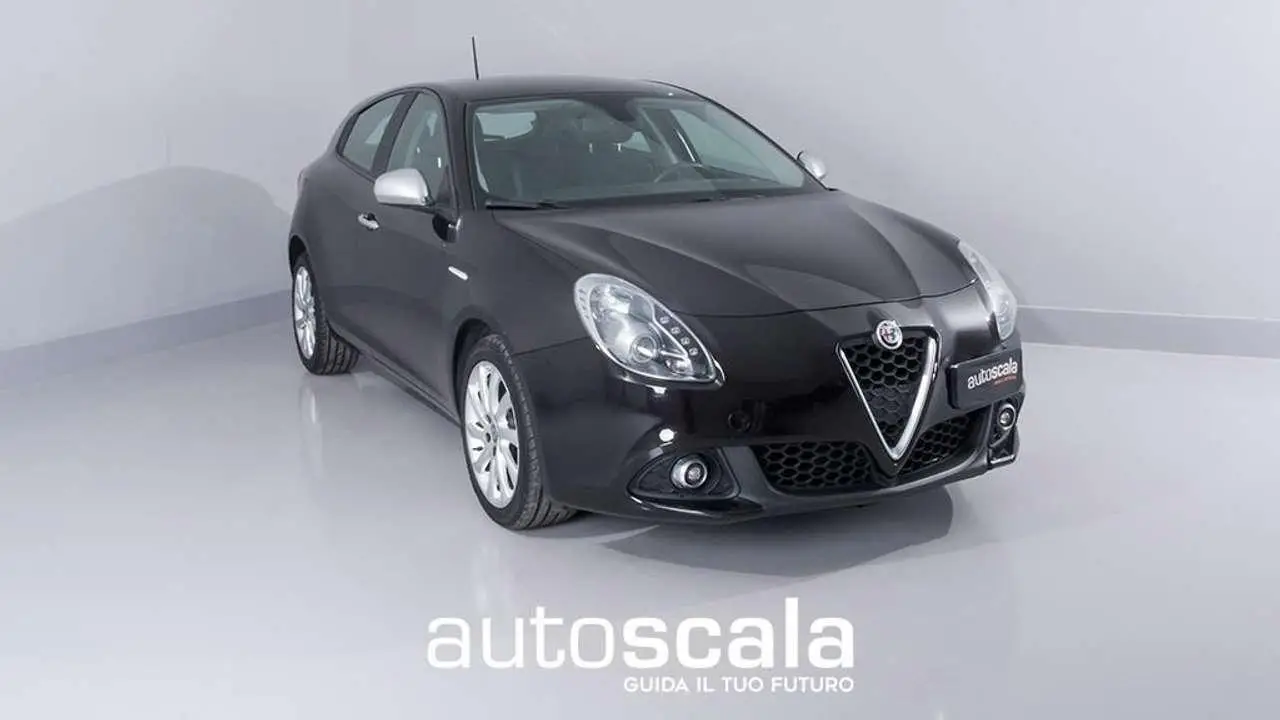 Photo 1 : Alfa Romeo Giulietta 2018 Diesel