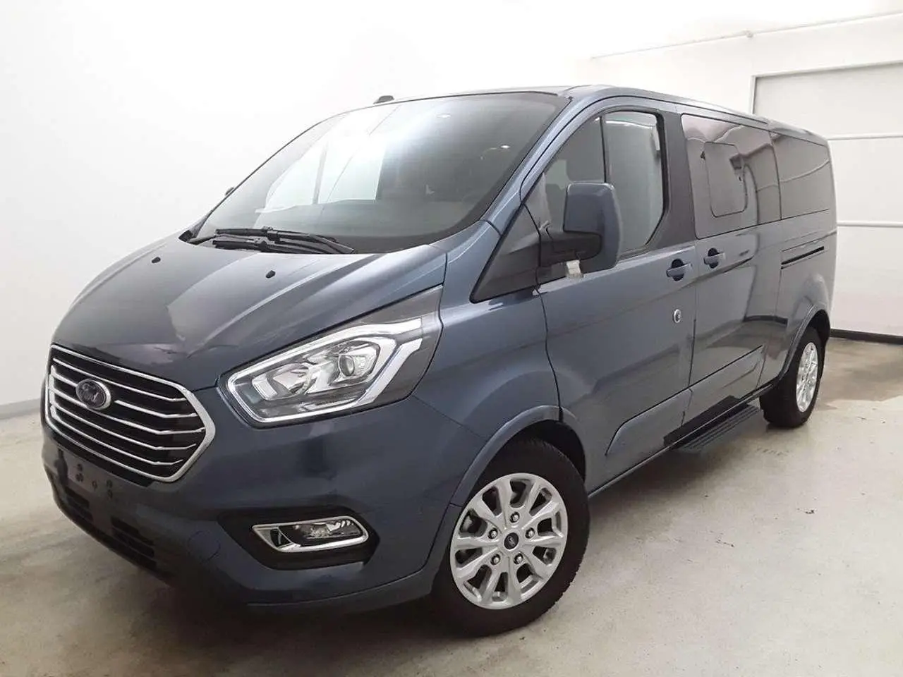 Photo 1 : Ford Tourneo 2023 Diesel