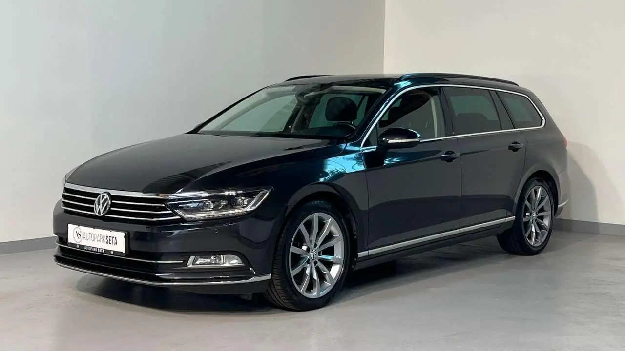 Photo 1 : Volkswagen Passat 2019 Diesel