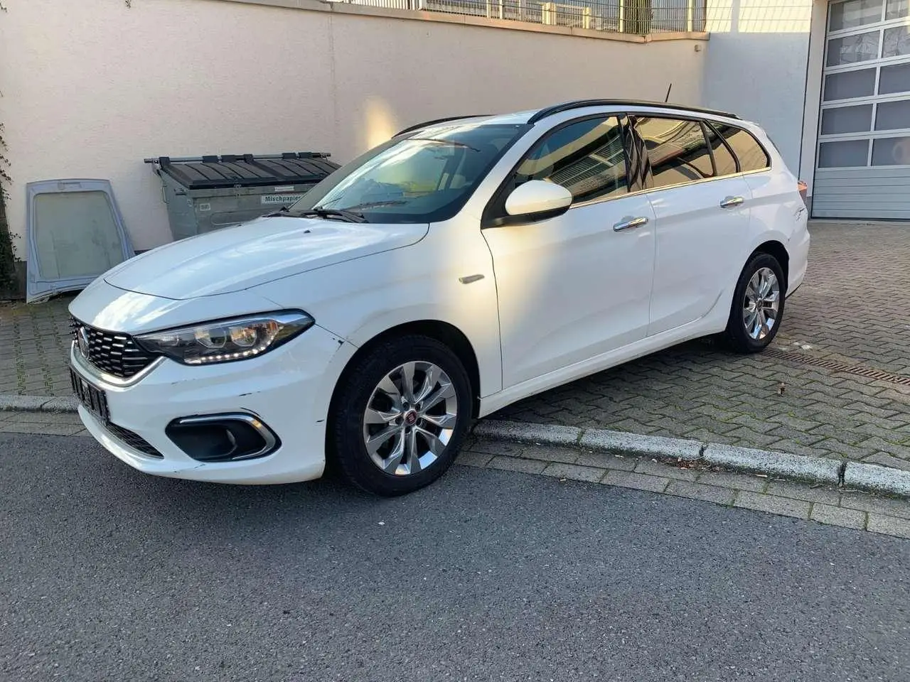 Photo 1 : Fiat Tipo 2018 Petrol