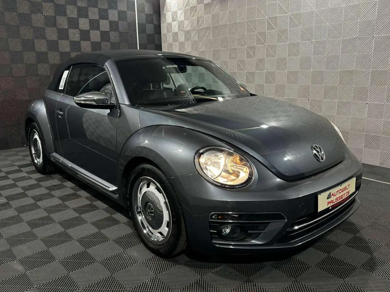 Photo 1 : Volkswagen Beetle 2017 Diesel