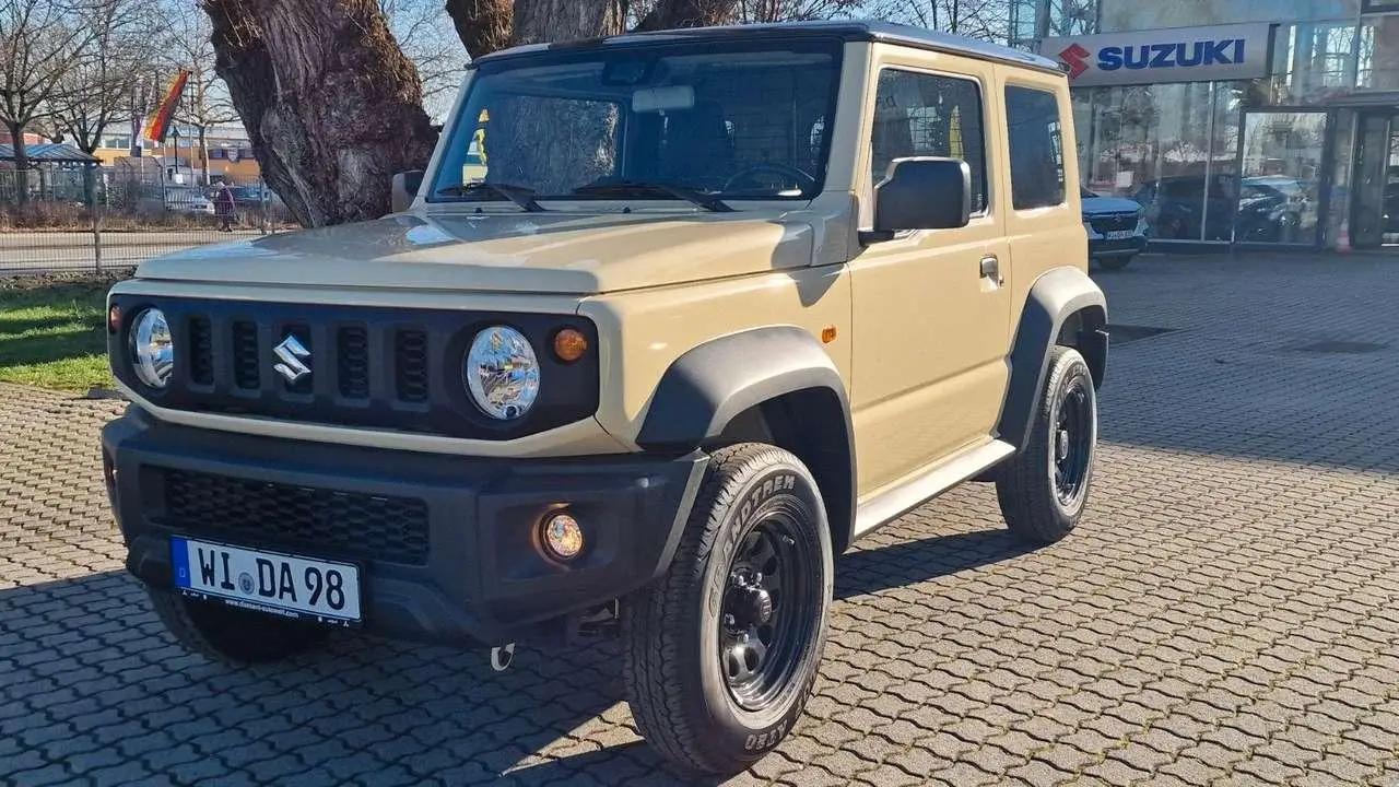 Photo 1 : Suzuki Jimny 2024 Essence