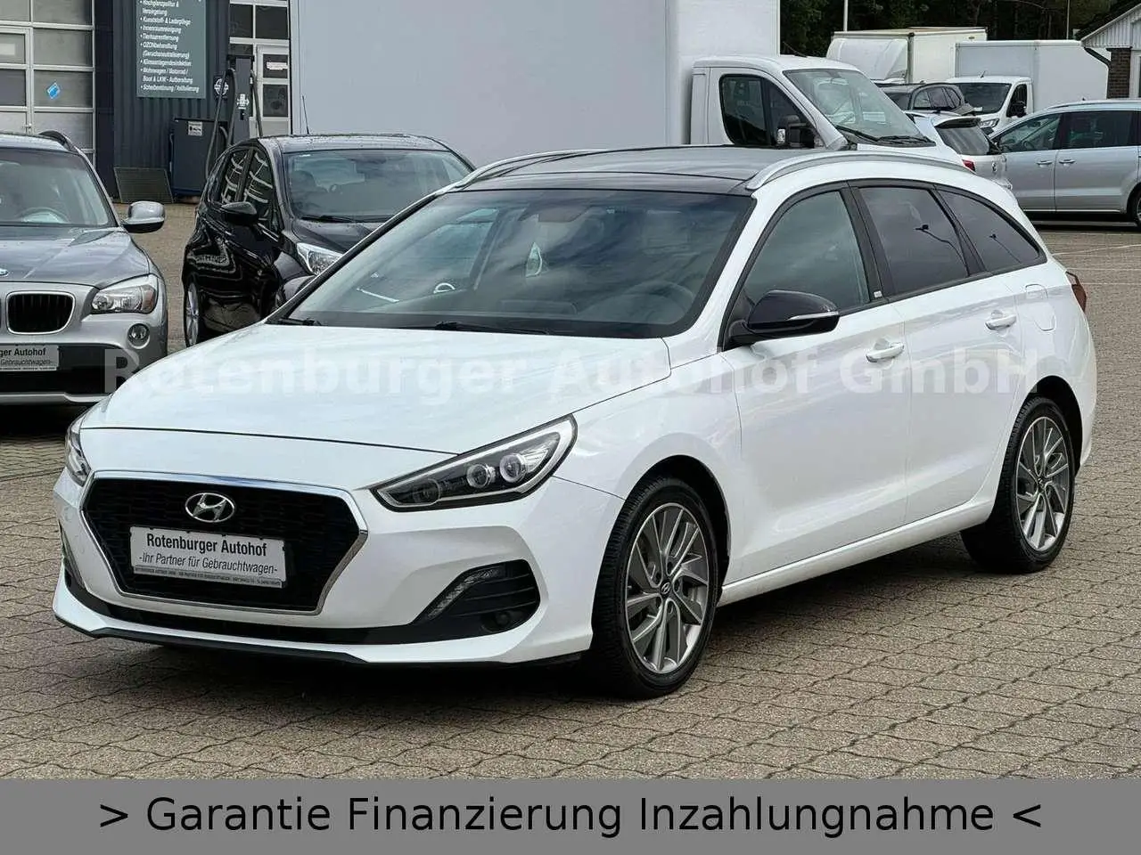 Photo 1 : Hyundai I30 2018 Petrol