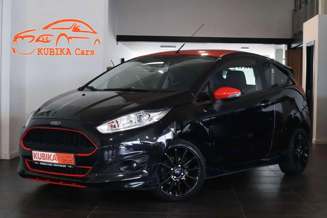 Photo 1 : Ford Fiesta 2015 Essence