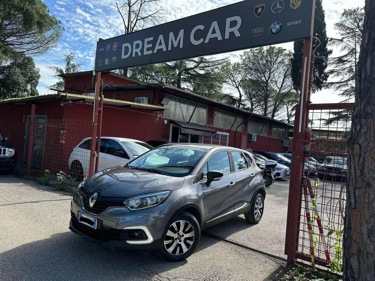 Photo 1 : Renault Captur 2018 Diesel