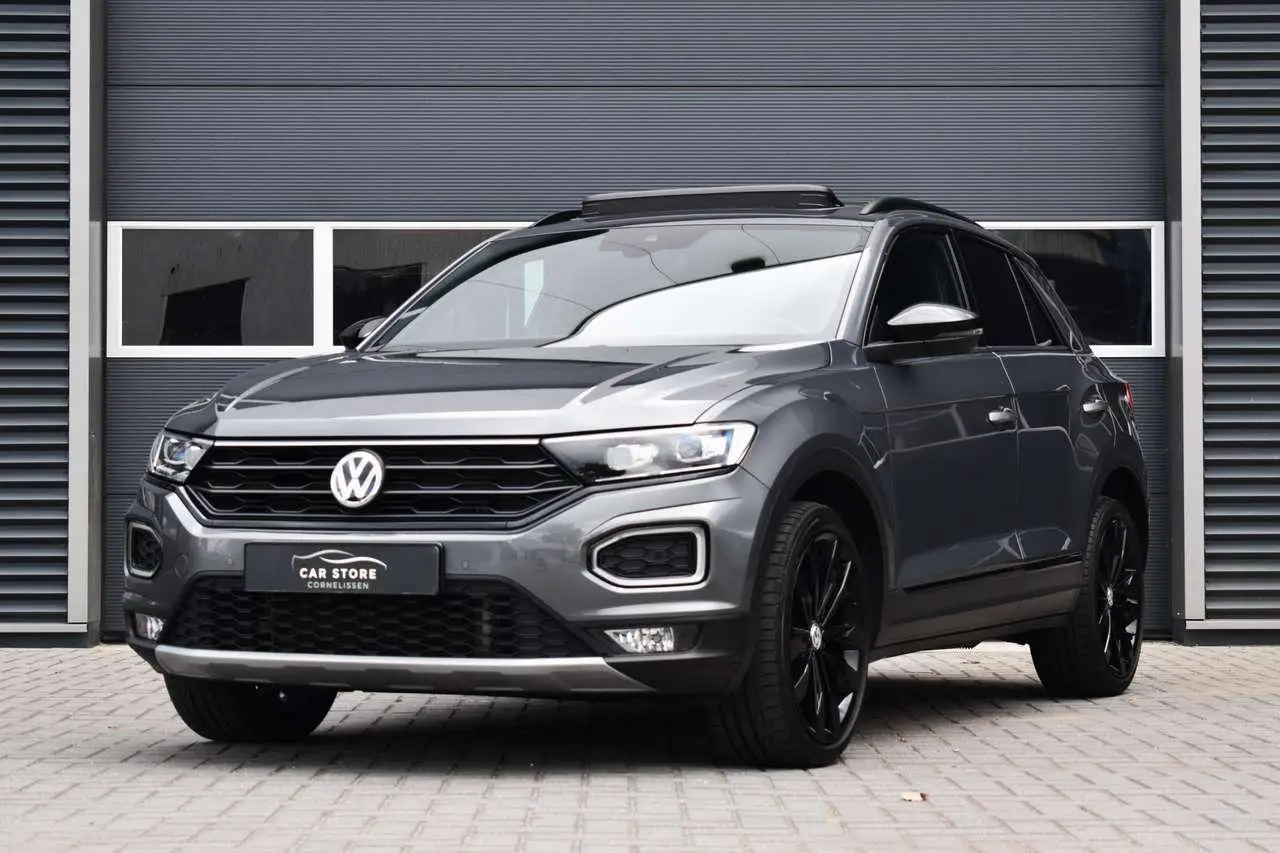 Photo 1 : Volkswagen T-roc 2020 Petrol