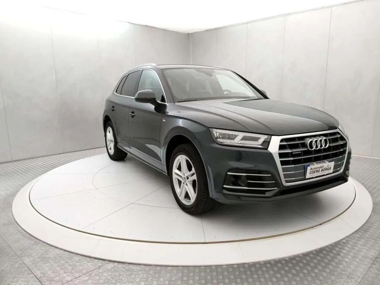 Photo 1 : Audi Q5 2019 Diesel