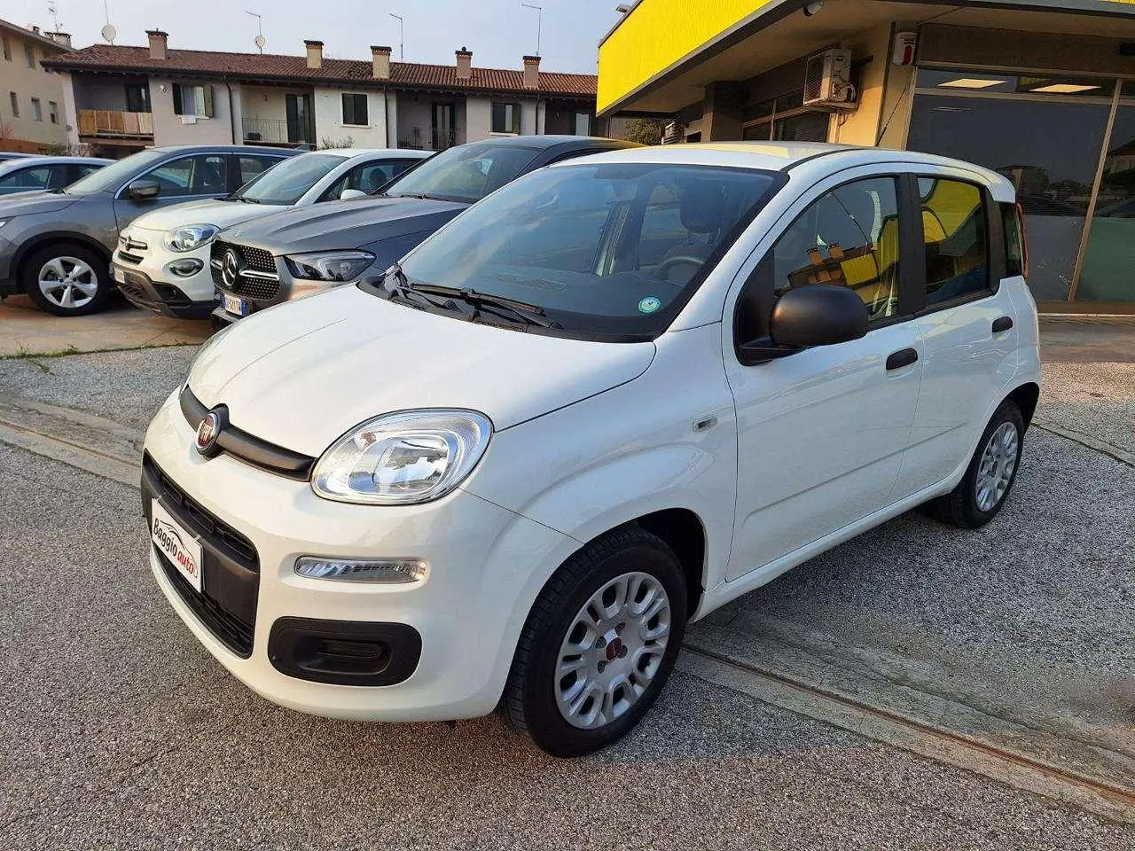 Photo 1 : Fiat Panda 2019 Petrol