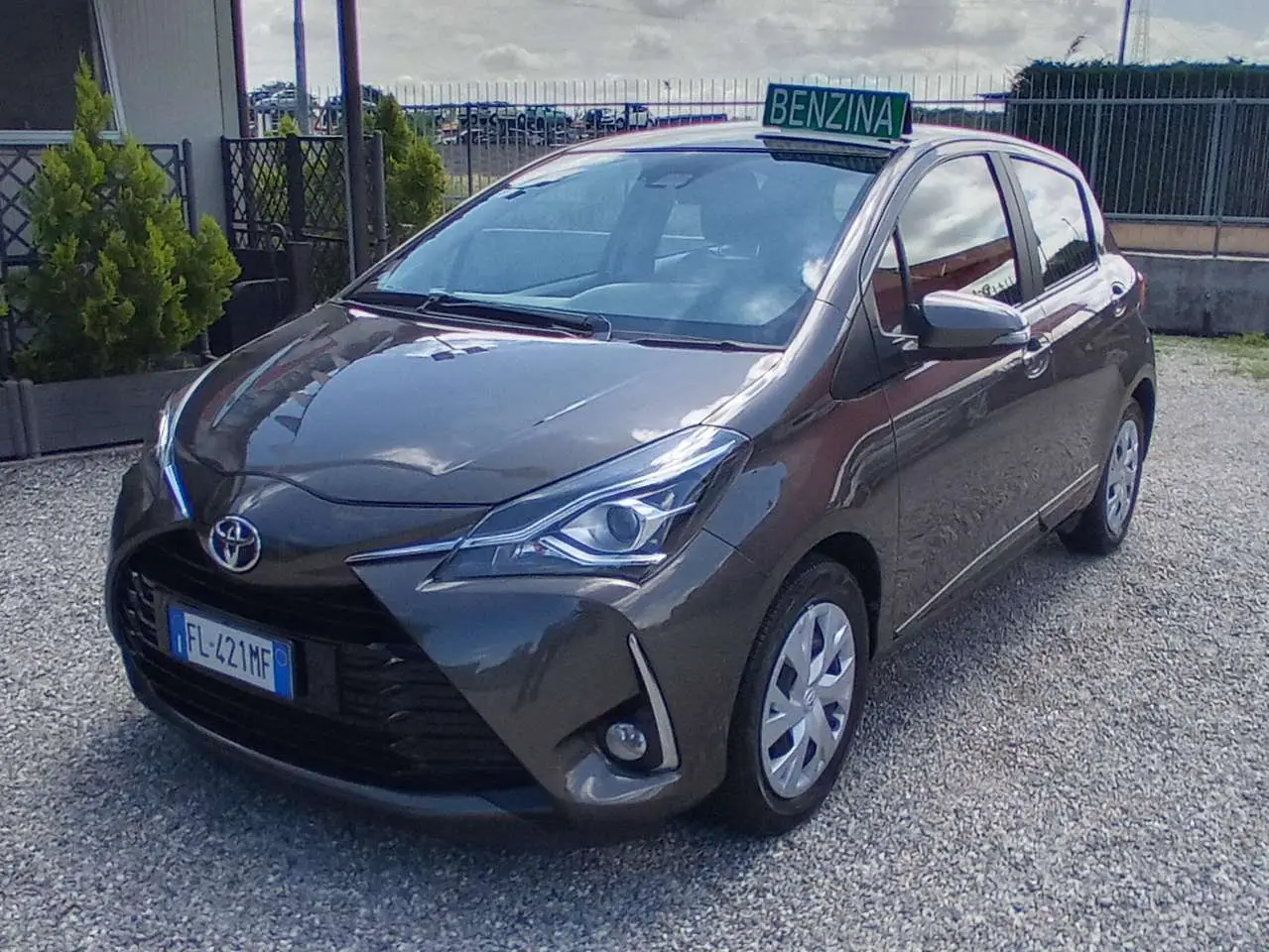 Photo 1 : Toyota Yaris 2018 Petrol