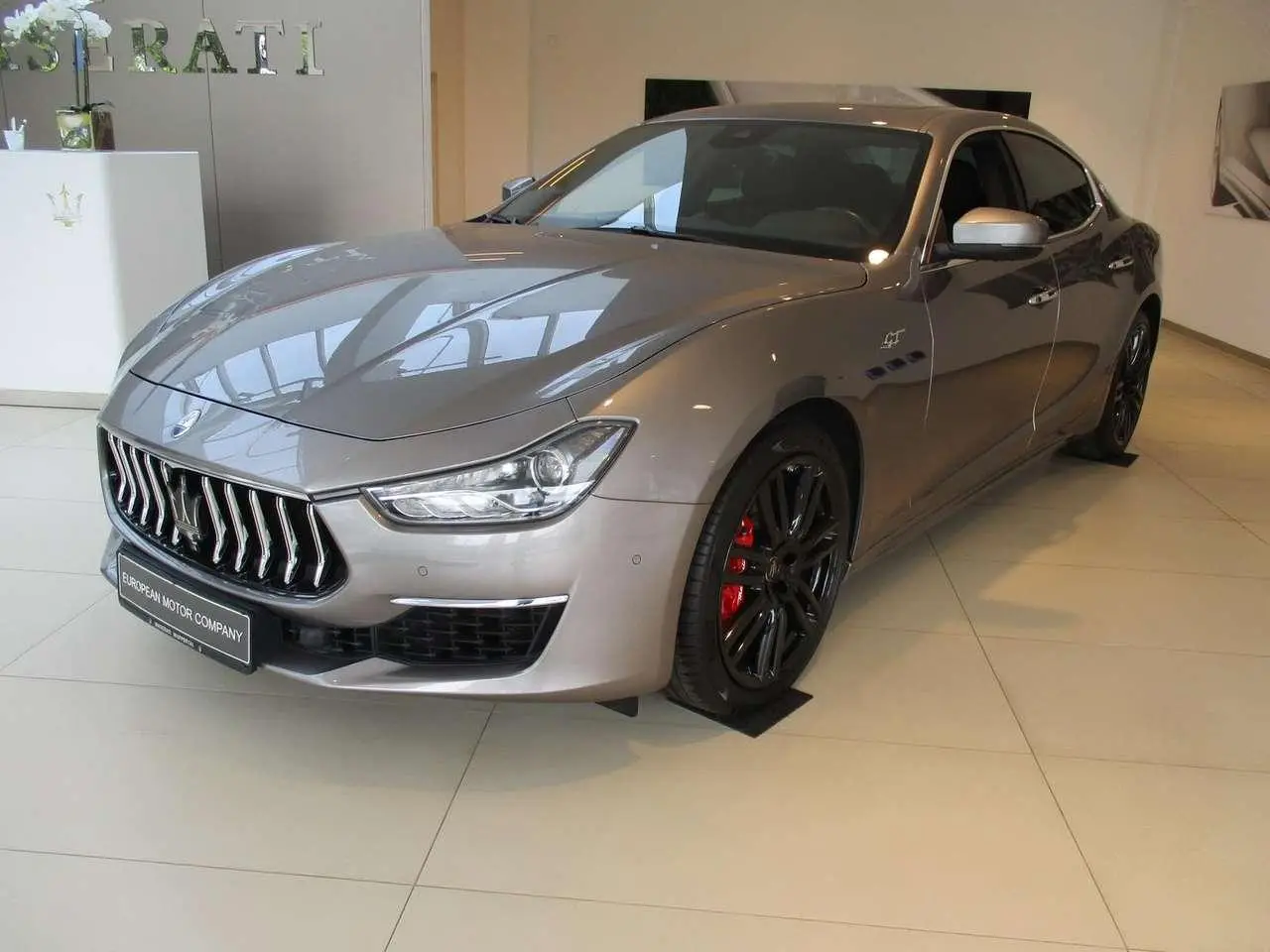 Photo 1 : Maserati Ghibli 2021 Hybrid